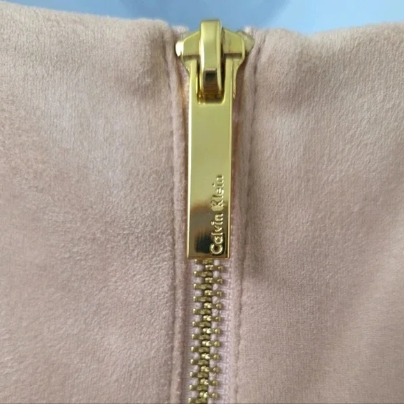 178 Calvin Klein Primrose Pink Suede A-Line Shift Dress, Size 6 - Picture 4 of 8